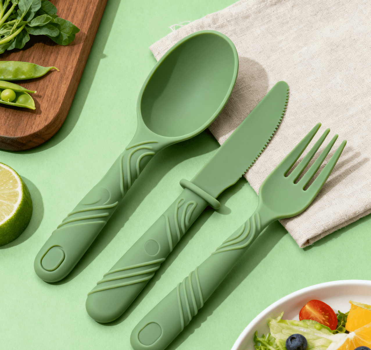 Compression-molded silicone kitchenware and molded parts from WYD