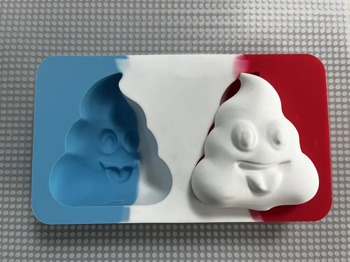 Character ice mold with a released casting